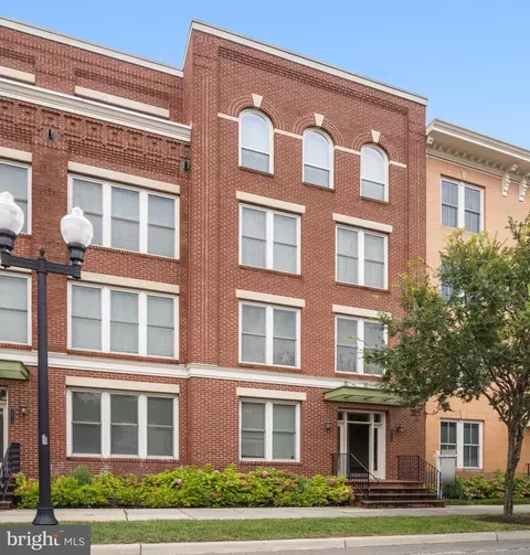 2311 Richmond Hwy #101, Alexandria, VA 22301