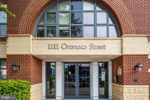 1111 Oronoco St #330, Alexandria, VA 22314