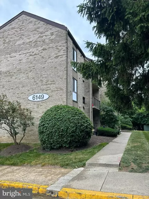 6149 Edsall Rd #D, Alexandria, VA 22304