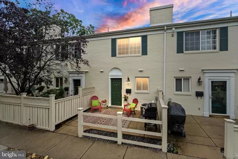 1409 N Van Dorn St #B, Alexandria, VA 22304
