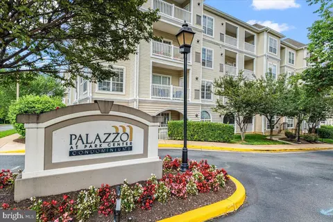4551 Strutfield Ln #4435, Alexandria, VA 22311