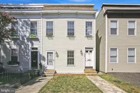404 N Payne St, Alexandria, VA 22314
