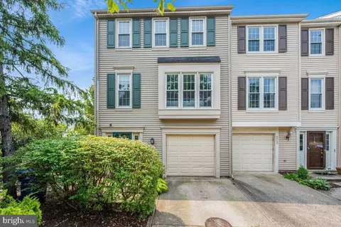 4000 Duke St, Alexandria, VA 22304