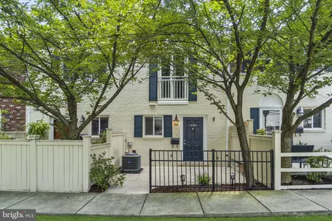 1321 N Van Dorn St, Alexandria, VA 22304