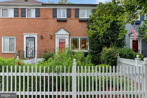613 S Fayette St, Alexandria, VA 22314