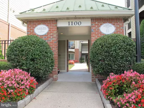 1100 Quaker Hill Dr #326, Alexandria, VA 22314