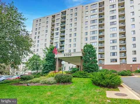 6300 Stevenson Ave #215, Alexandria, VA 22304