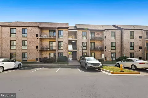 6145 Edsall Rd #A, Alexandria, VA 22304