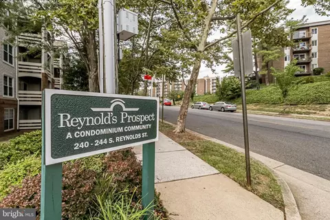 240 S Reynolds St #404, Alexandria, VA 22304