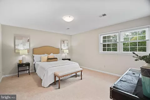 3908 Gresham Pl, Alexandria, VA 22305 photo 37