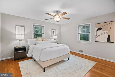 3908 Gresham Pl, Alexandria, VA 22305 photo 21