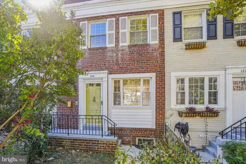 1216 Wilkes St, Alexandria, VA 22314