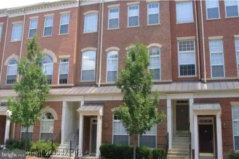 5113 Donovan Dr, Alexandria, VA 22304
