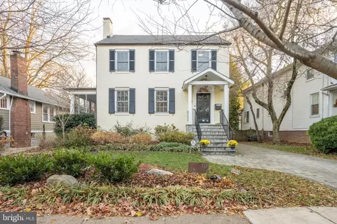 10 W Glendale Ave W, Alexandria, VA 22301