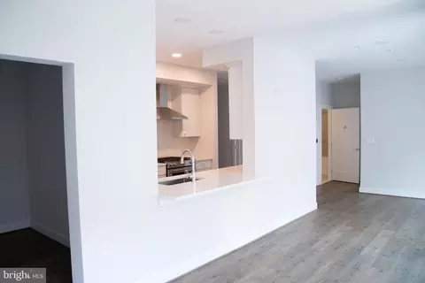 625 Slaters Ln #201W, Alexandria, VA 22314