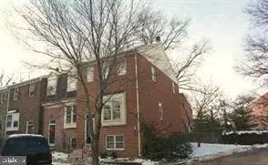 3816 Brighton Ct, Alexandria, VA 22305