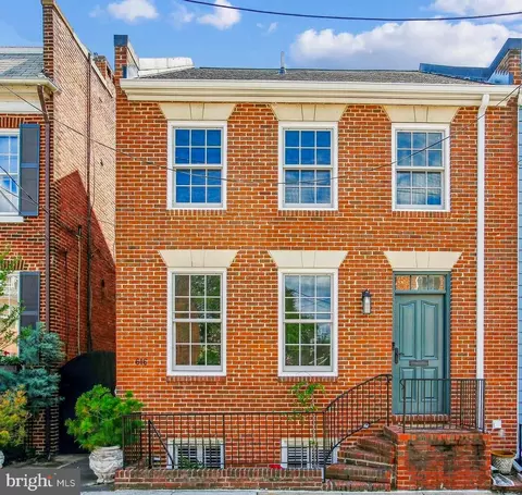 616 S Lee St, Alexandria, VA 22314