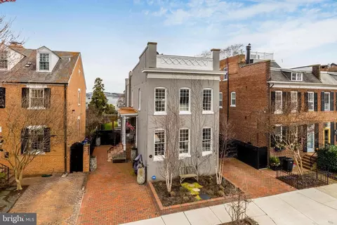 610 S Lee St, Alexandria, VA 22314