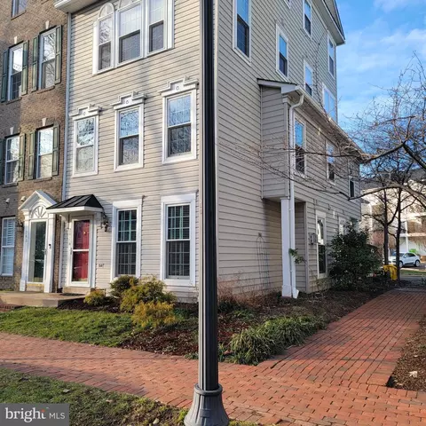 281 Cameron Station Blvd, Alexandria, VA 22304