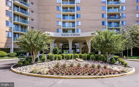 501 Slaters Ln #304, Alexandria, VA 22314