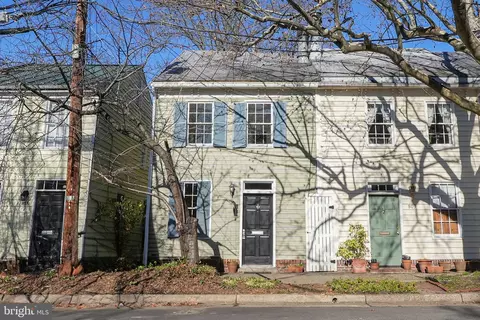 811 Oronoco St, Alexandria, VA 22314
