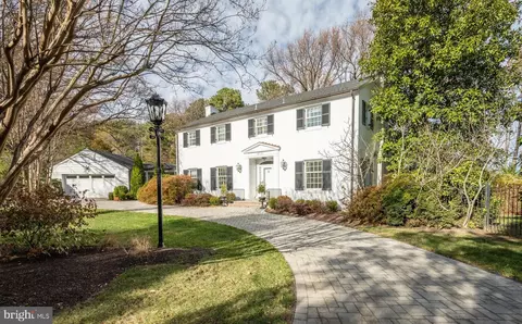 4001 Lawrence Ave, Alexandria, VA 22304