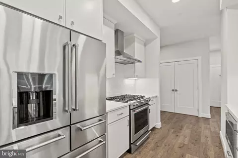 625 Slaters Ln #301W, Alexandria, VA 22314
