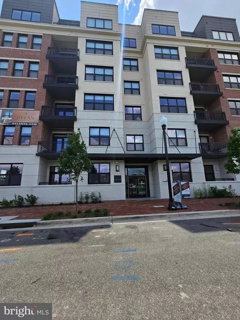Undisclosed, Alexandria, VA 22301