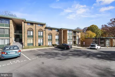 489 N Armistead St #T2, Alexandria, VA 22312