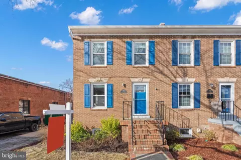 1412 Leslie Ave, Alexandria, VA 22301