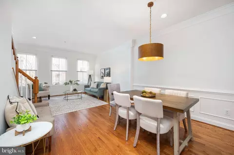 408 S Payne St S, Alexandria, VA 22314