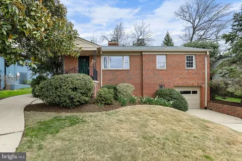 315 Princeton Blvd, Alexandria, VA 22314