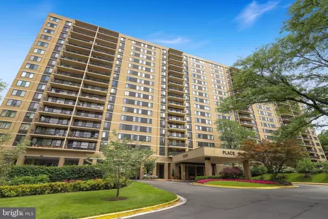 5500 Holmes Run Pkwy #312, Alexandria, VA 22304