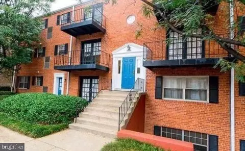 5929 Quantrell Ave #T4, Alexandria, VA 22312