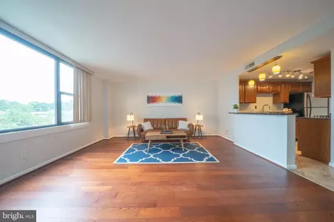 4600 Duke St #616, Alexandria, VA 22304