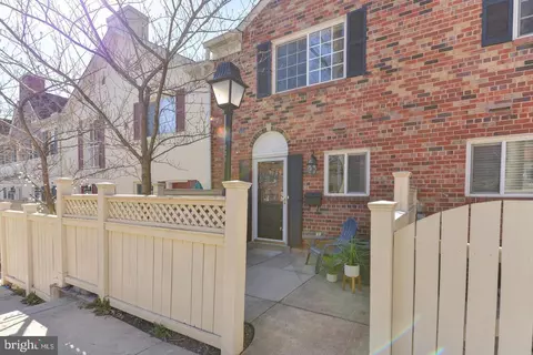 1199 N Van Dorn St, Alexandria, VA 22304
