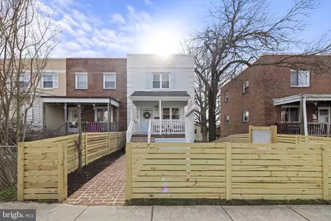 147 Wesmond Dr, Alexandria, VA 22305
