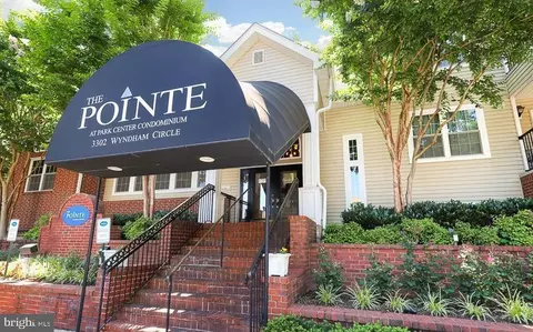 3303 Wyndham Cir #148, Alexandria, VA 22302