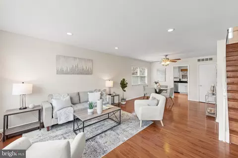 38 S French St S, Alexandria, VA 22304