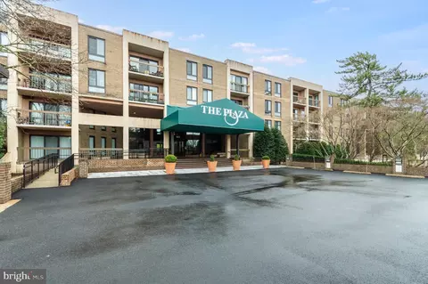 803 N Howard St #233, Alexandria, VA 22304
