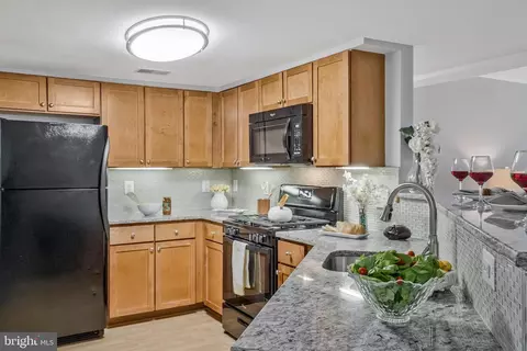 1461 N B N Van Dorn St #B, Alexandria, VA 22304