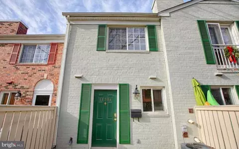 1475 N A N Van Dorn St, Alexandria, VA 22304