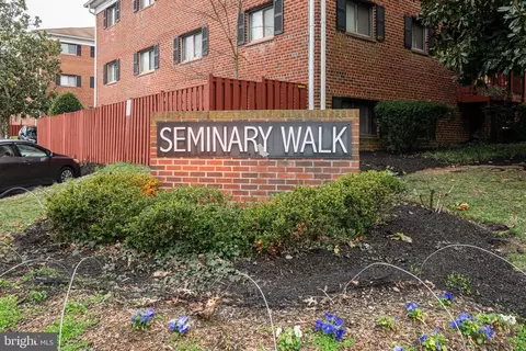 2800 Dartmouth Rd #5, Alexandria, VA 22314