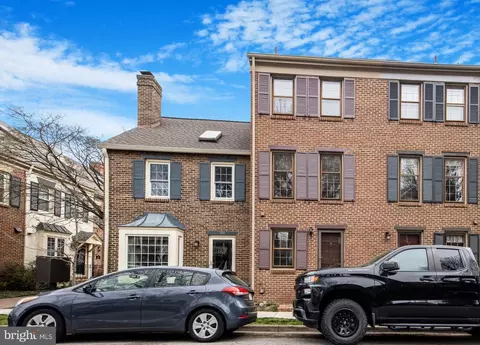 1113 Portner Rd, Alexandria, VA 22314