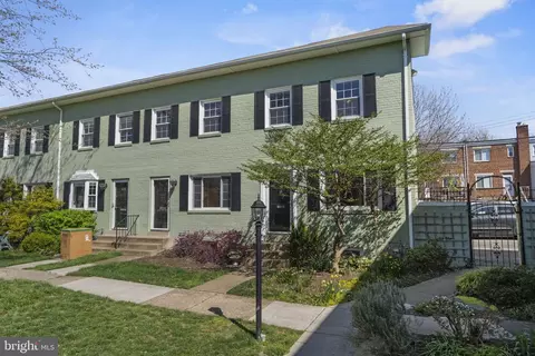 1721 N Cliff St, Alexandria, VA 22301