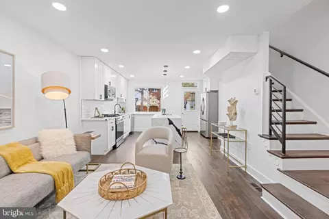 134 Wesmond Dr, Alexandria, VA 22305