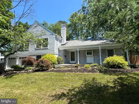 3959 Fort Worth Ave, Alexandria, VA 22304