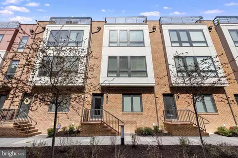 405 Nottoway Walk, Alexandria, VA 22304