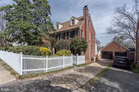 2507 King, Alexandria, VA 22301