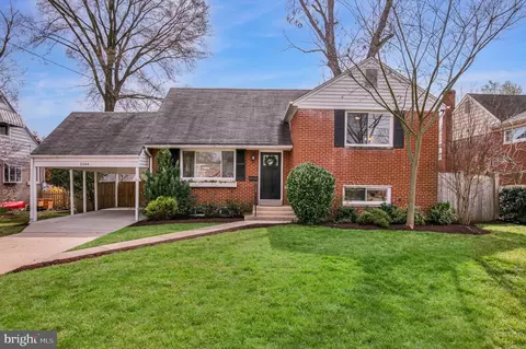 5344 Thayer Ave, Alexandria, VA 22304